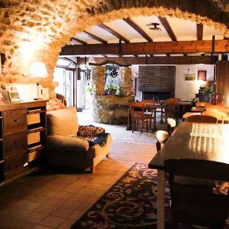 Fonda La Pepa Maca Hotel *